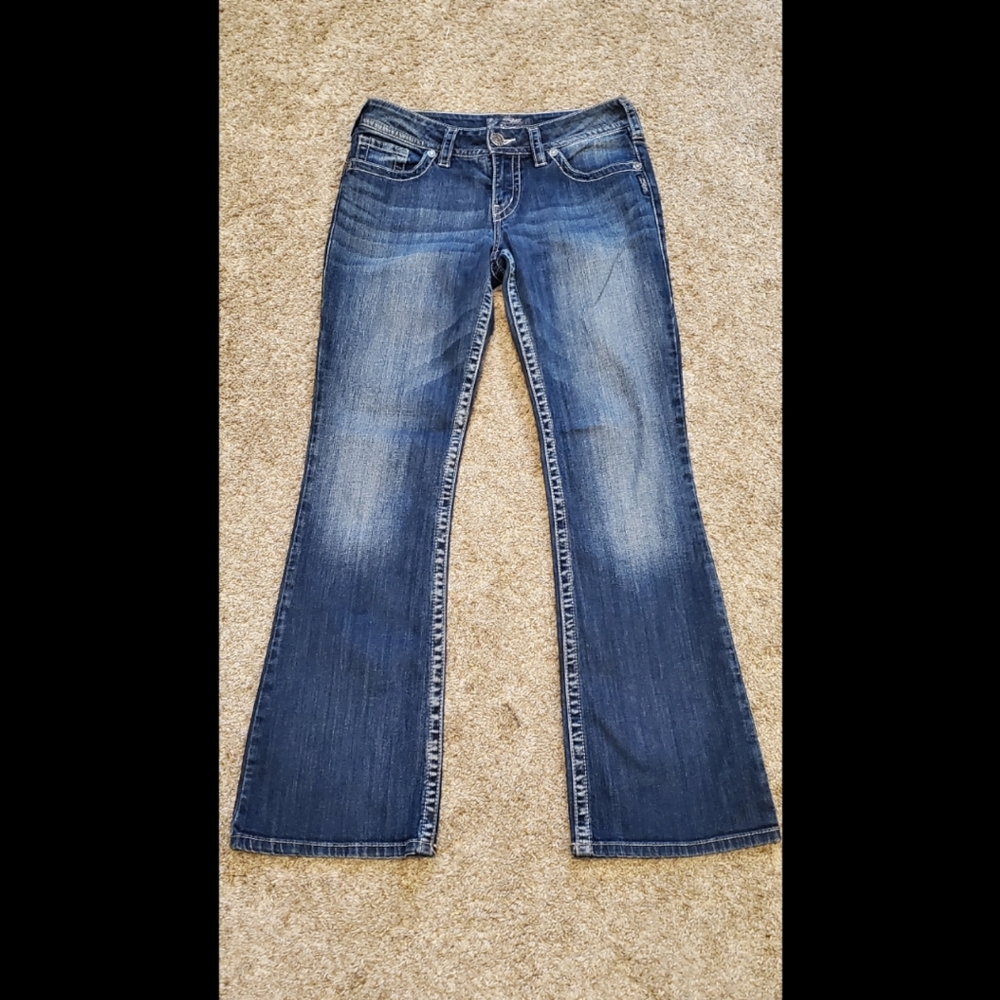 Women's Silver Jeans Size 28 x 32 Suki Boot Cut Actual 31" Inseam